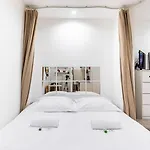 Guestready - Cosy Parisian Charm For Two